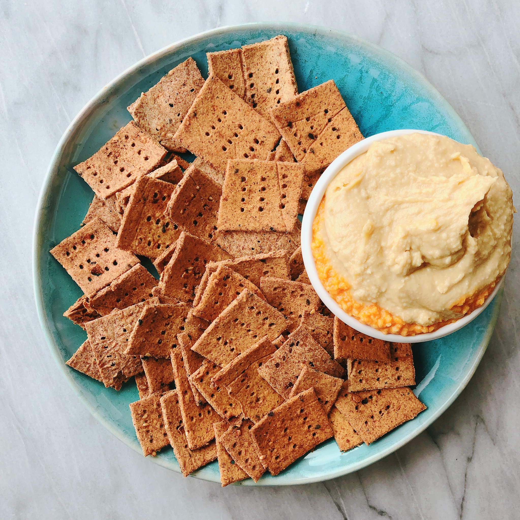 Everything Bagel Almond Pulp Crackers